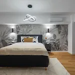 Superb Unirii Square View Large 1br Flat - 609 Appartement *