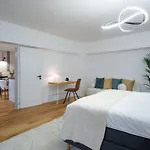 Superb Unirii Square View Large 1br Flat - 609 * Bucarest