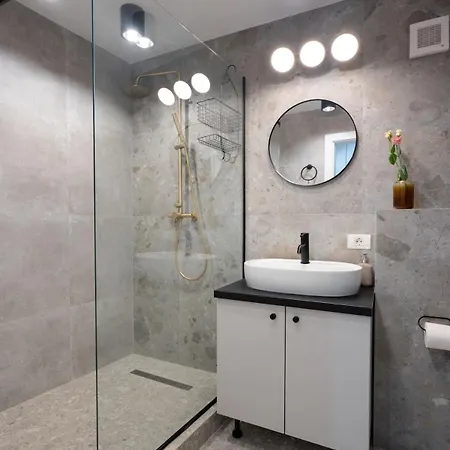 Apartment Superb Unirii Square View Large 1br Flat - 609 Bucharest