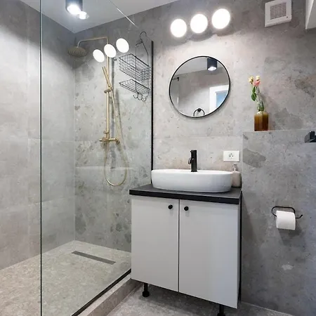 Superb Unirii Square View Large 1br Flat - 609 아파트 *
