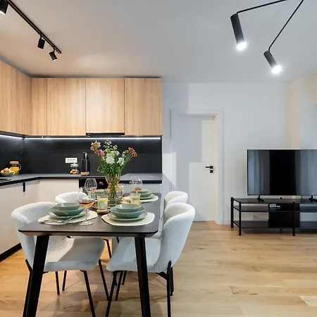 Apartment Superb Unirii Square View Large 1br Flat - 609 *