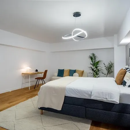 Superb Unirii Square View Large 1br Flat - 609 *