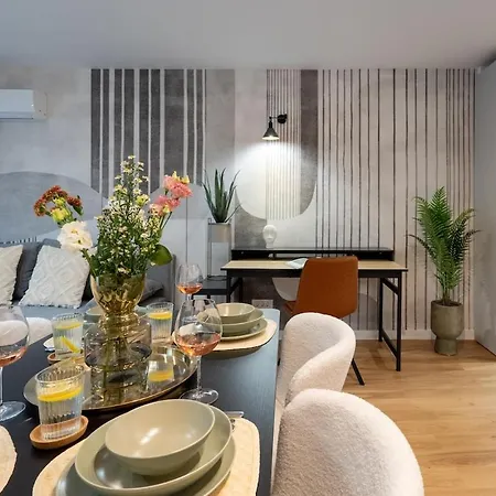 Superb Unirii Square View Large 1br Flat - 609 *