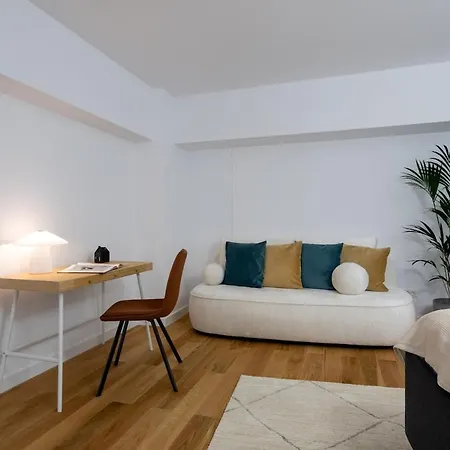 Superb Unirii Square View Large 1br Flat - 609 Apartment