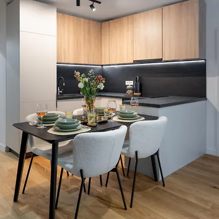 Superb Unirii Square View Large 1br Flat - 609 Apartment *