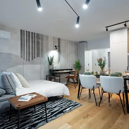 Superb Unirii Square View Large 1br Flat - 609 Apartment Bucharest