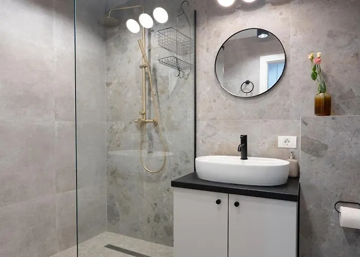 Apartment Superb Unirii Square View Large 1br Flat - 609 Bucharest