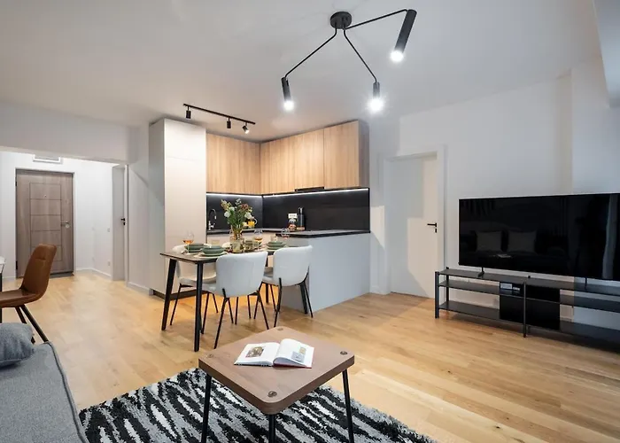 Superb Unirii Square View Large 1br Flat - 609 Apartment