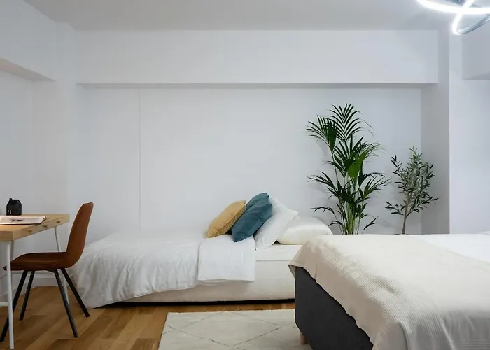 Superb Unirii Square View Large 1br Flat - 609 Apartment *